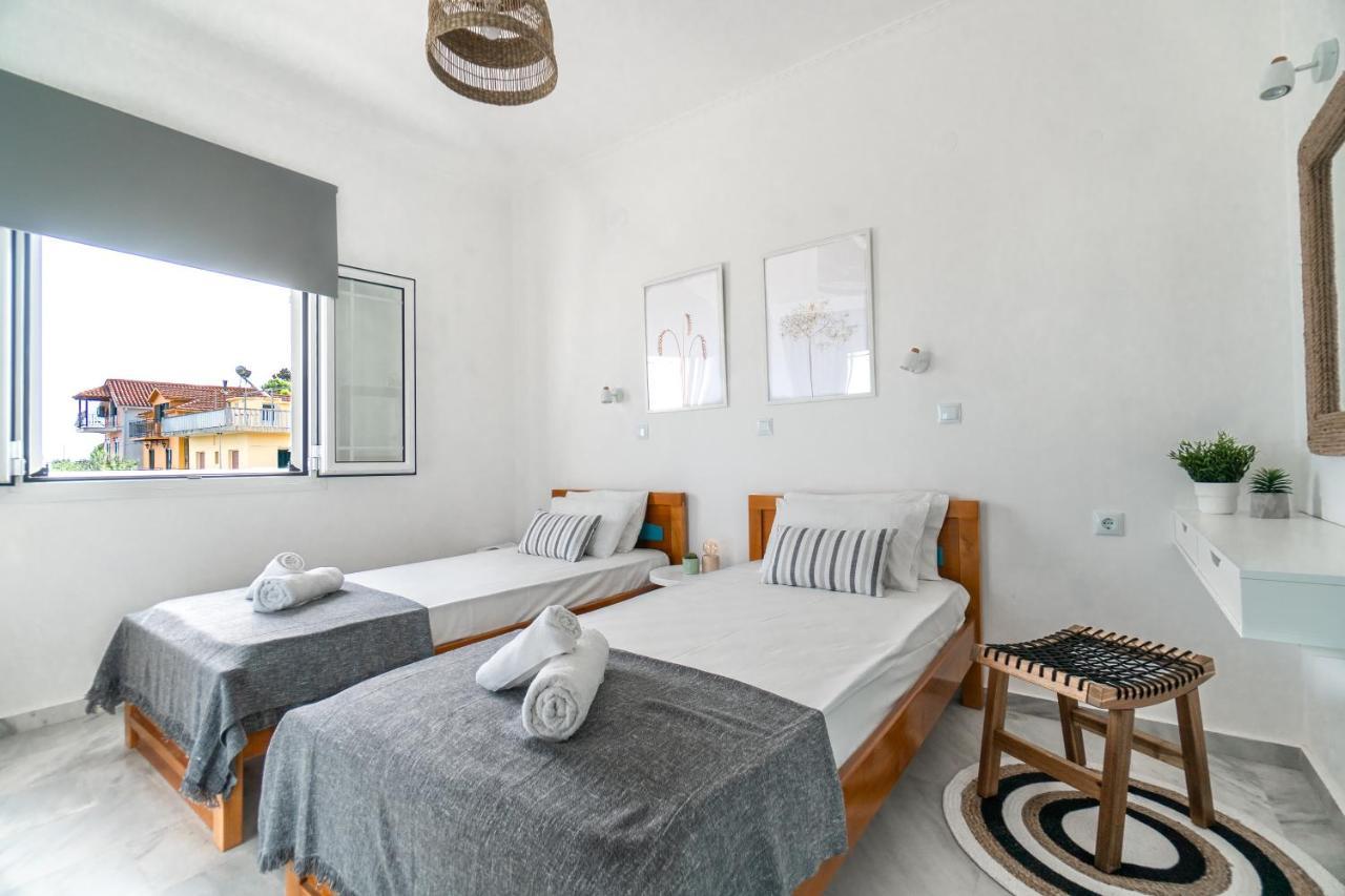 Andrikas Villa At Xenios Avlais Alykanas  Extérieur photo
